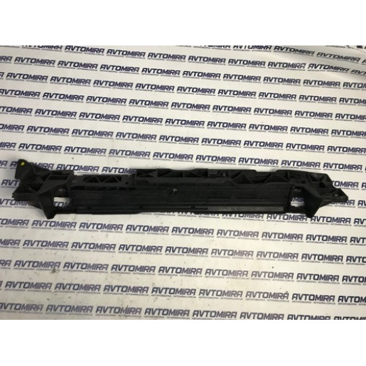 Панель передняя верхняя Peugeot 308 2013-2021 9807148180